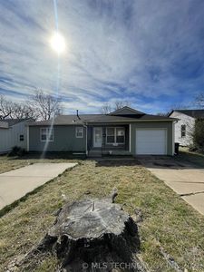 6826 E King Pl, Tulsa, OK, 74115