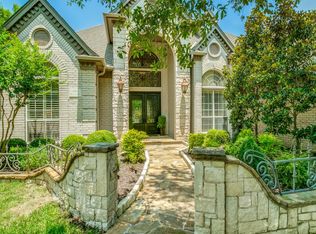 100 Braddock Ct, Southlake, TX 76092