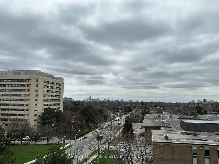150 Neptune Dr #704 — Photo 10