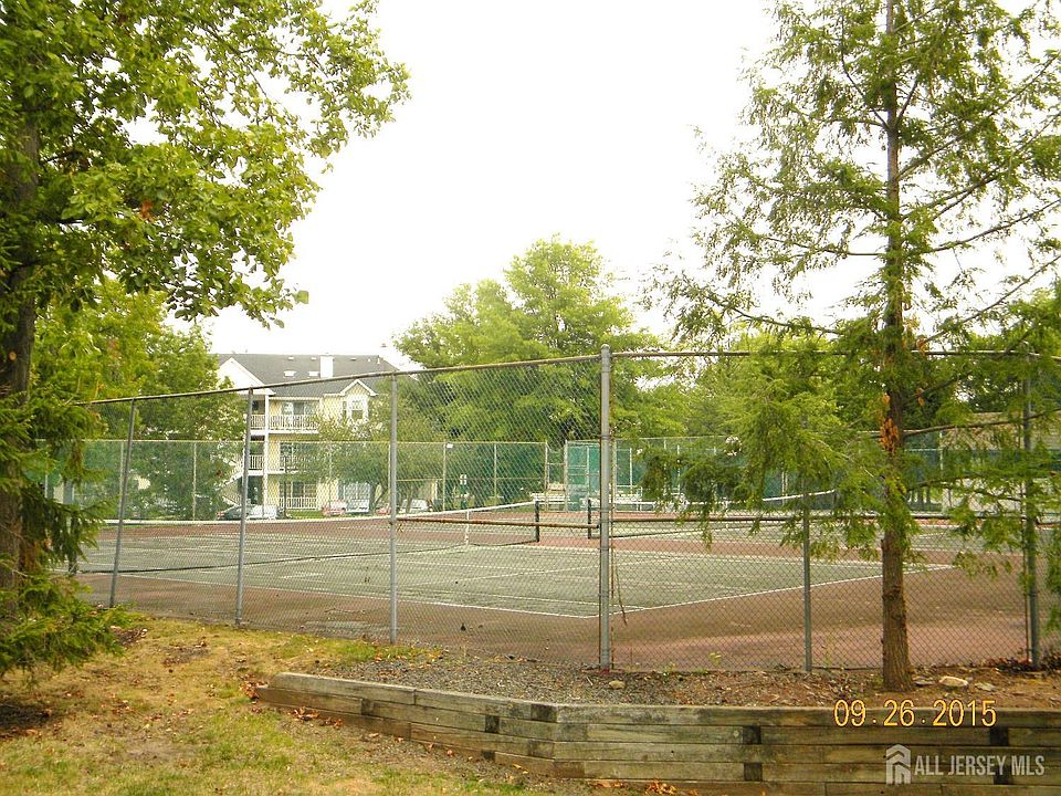 Building Photo 3