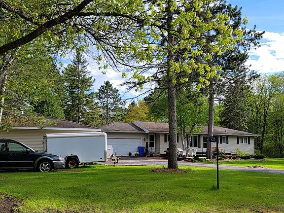 3rd image of 936 Bunchberry Ln NE