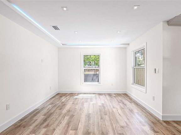 4th image of 6907 N 20th St