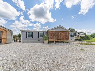 21369 Canyon Dr, Wheatland, MO 65779