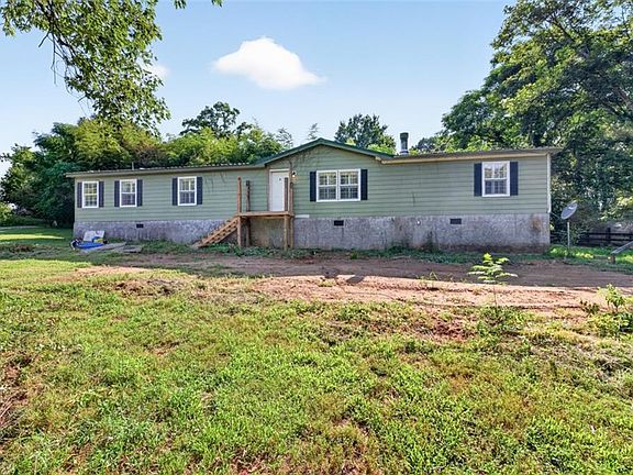 2nd image of 3715 Bob Bryant Rd #1