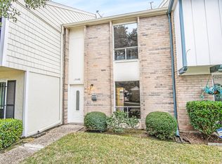 10243 Longmont Dr #34, Houston, TX 77042