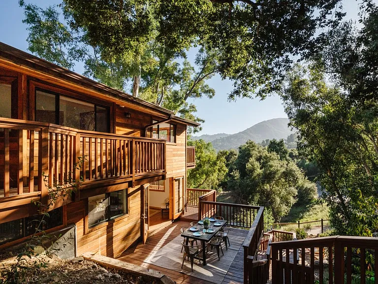517 Canon View Trl — Photo 2