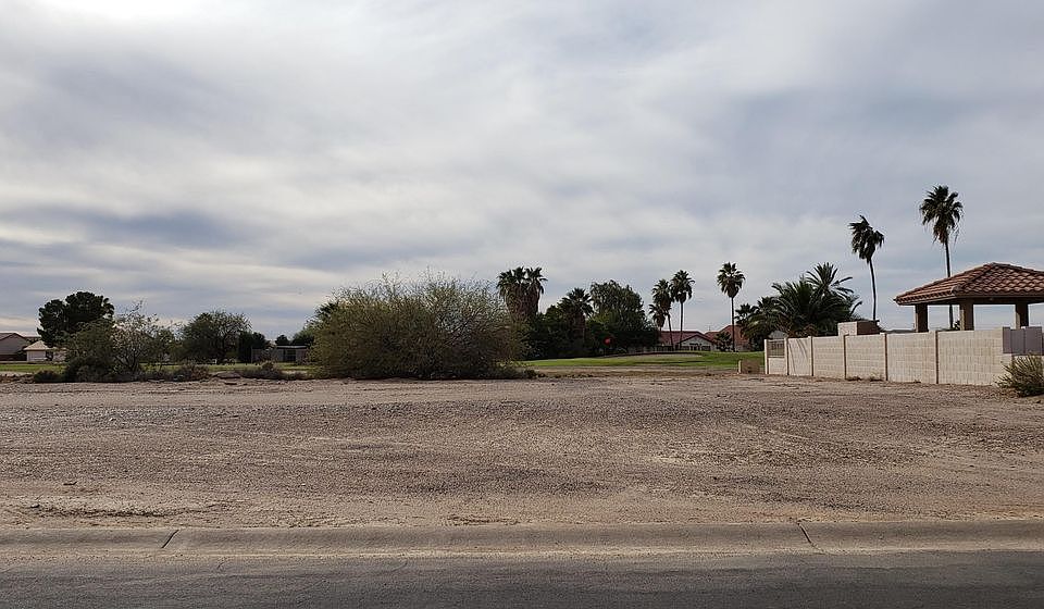 2nd image of 14296 S Vicki Ln
