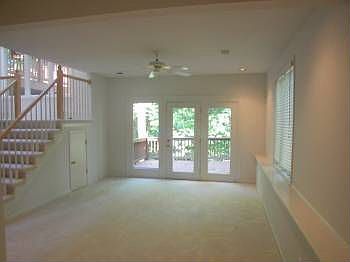5th image of 14248 Benson St