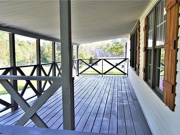 5th image of 2865 Campground Rd