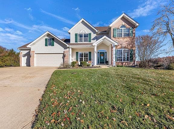 2nd image of 646 Dartmouth Crossing Ct
