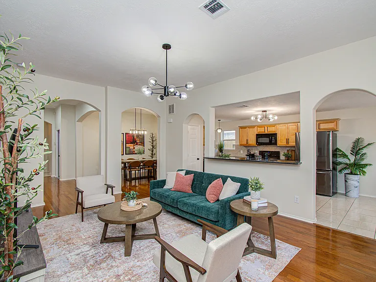 7211 Crescent Mills Dr — Photo 8