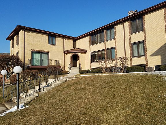 2nd image of 10355 Parkside Ave APT 2A