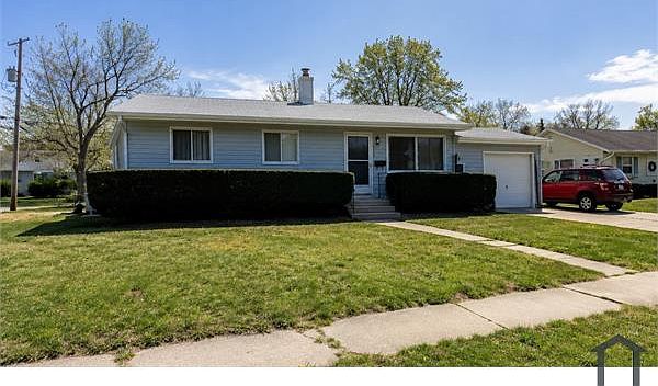 1st image of 228 N Bailey Ave #1
