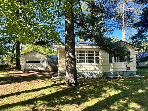 334 W Main St, Marquette, MI 49855