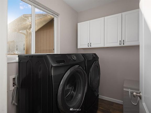 5th image of 17305 107th Street Ct E