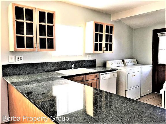 5th image of 1071 Ohio Ave #1075