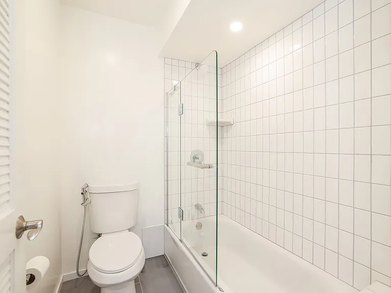 1207 Melville Sq #212 — Photo 21