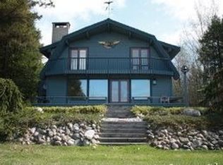 2393 Boy Scout Rd, Indian River, MI 49749