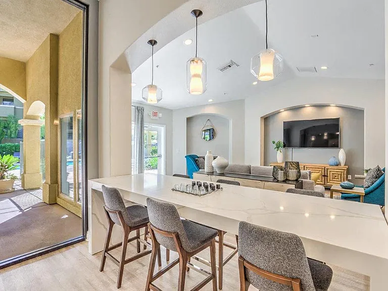 Stone Canyon Apartments — Photo 12