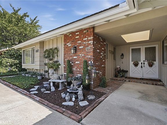 2nd image of 25352 Navajo Dr