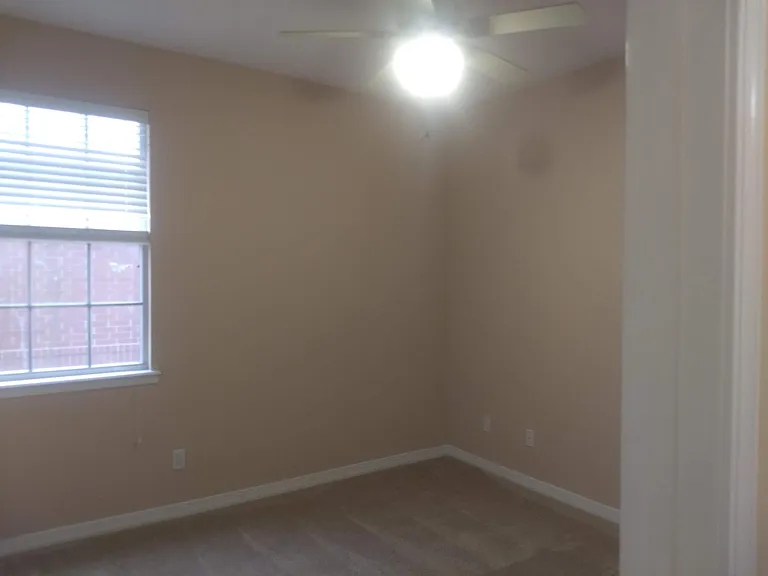 105 Admiral Porter Dr — Photo 11