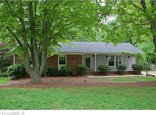 5116 Bayberry Ln, Greensboro, NC 27455