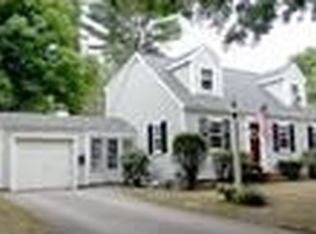 21 Forest Ln, Hingham, MA 02043