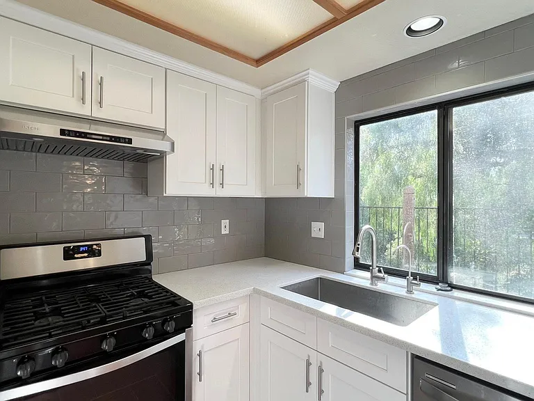 8500 Paseo Ladera — Photo 10