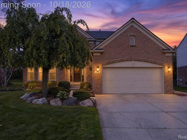 1756 Bridgewater Ct