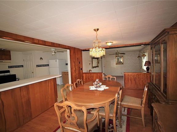 4th image of 4567 Grace Pl