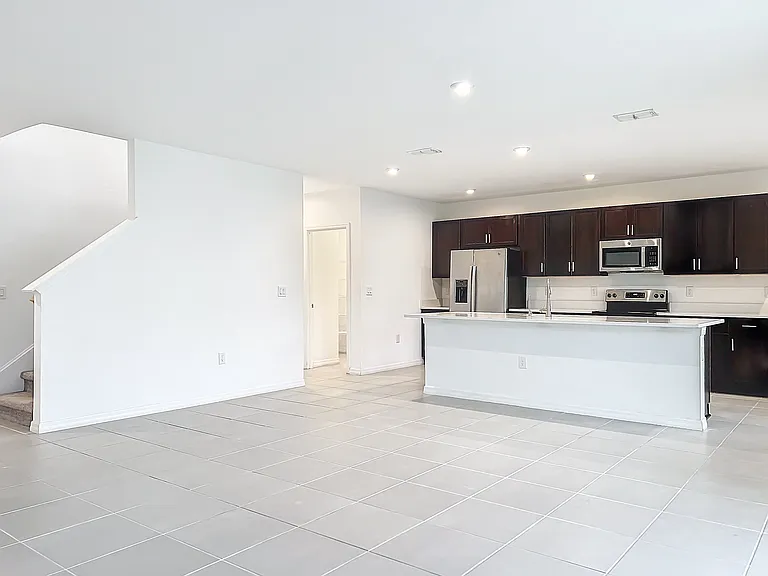 5627 Costa Blanca Way — Photo 9
