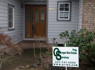1433 W 13th Ave, Junction City, OR 97448