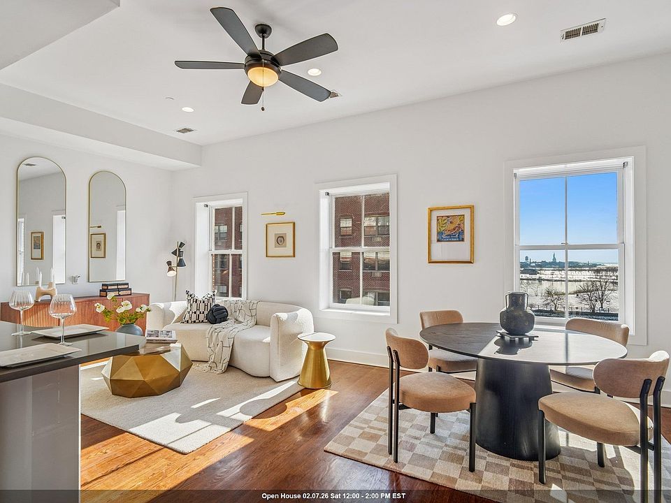 1st image of 72 Essex St APT 7