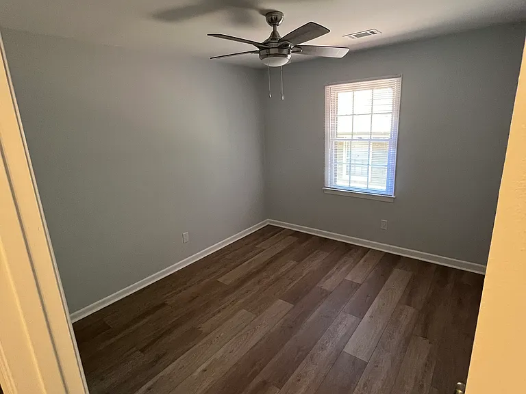 12 Oakwood Dr — Photo 8