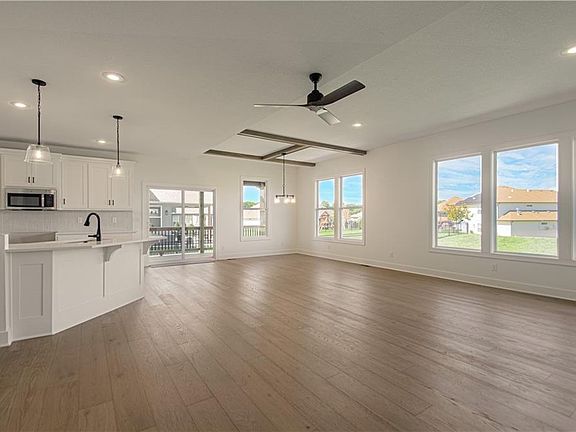 5th image of 7604 N Gower Ave