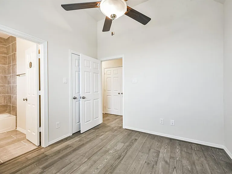 1504 Peyton Oaks Pl — Photo 37