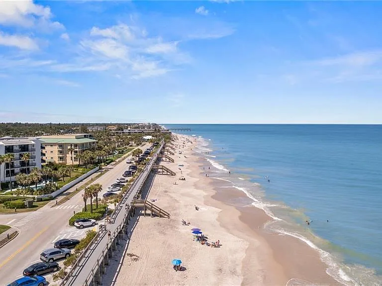 4101 Ocean Dr — Photo 29