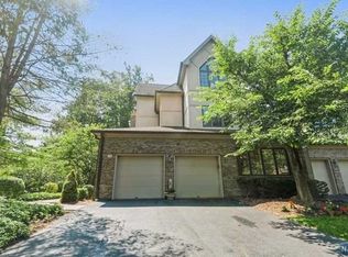 279 Hampshire Rdg #279, Park Ridge, NJ 07656
