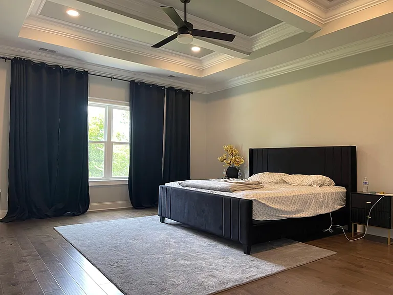 123 E Covington Dr — Photo 10