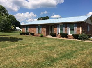 9160 New Columbia Rd, Campbellsville, KY 42718