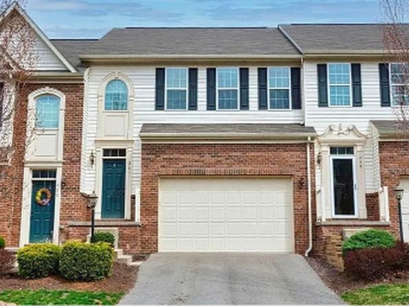 261 Broadstone Dr