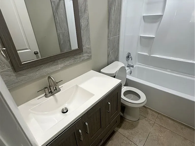 16920 Carmen Ave — Photo 13