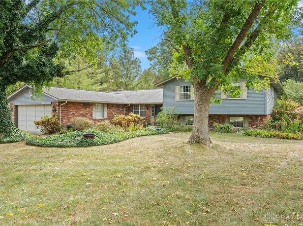 1785 Valleybrook Pl, Dayton, OH 45459