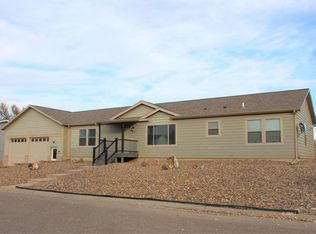 108 Georgetown Dr, Glendive, MT 59330