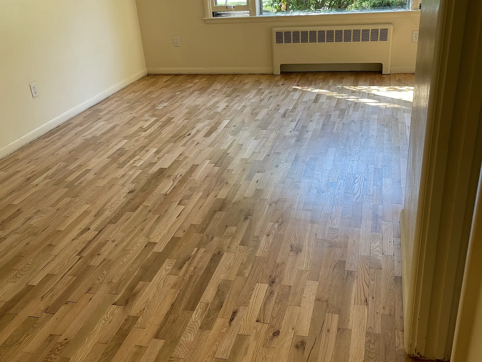 2 bed, 1000 sqft, $1,800 — Photo 4