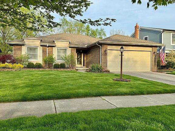 2nd image of 9336 Mayflower Ct