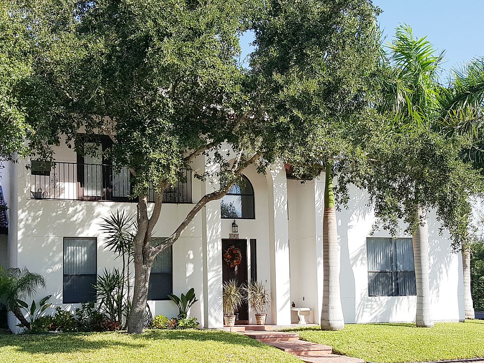 1st image of 131 E Sunflower Ave