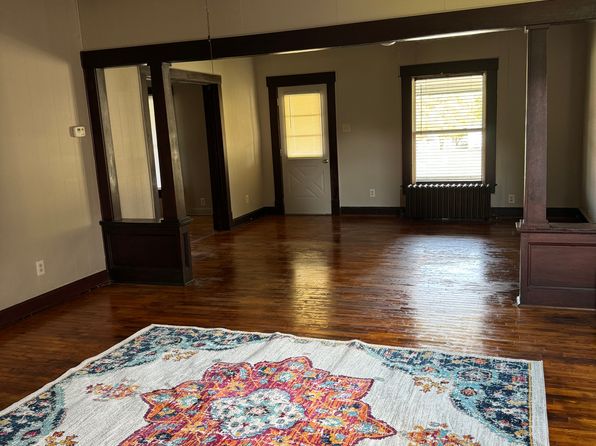 (undisclosed Address)