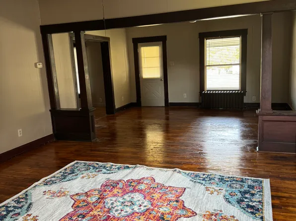 (undisclosed Address), Christopher, IL 62822