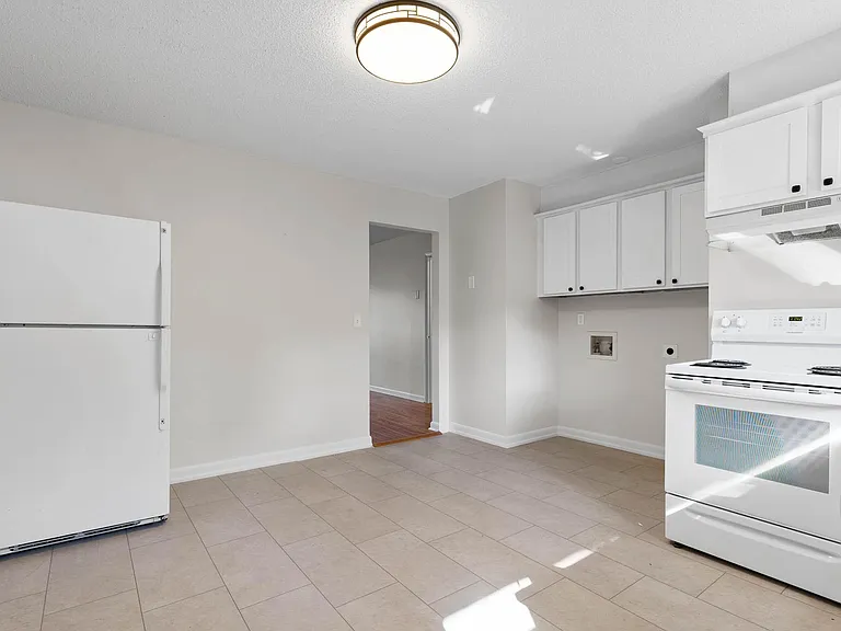 4220 Tacoma Ave #A — Photo 11